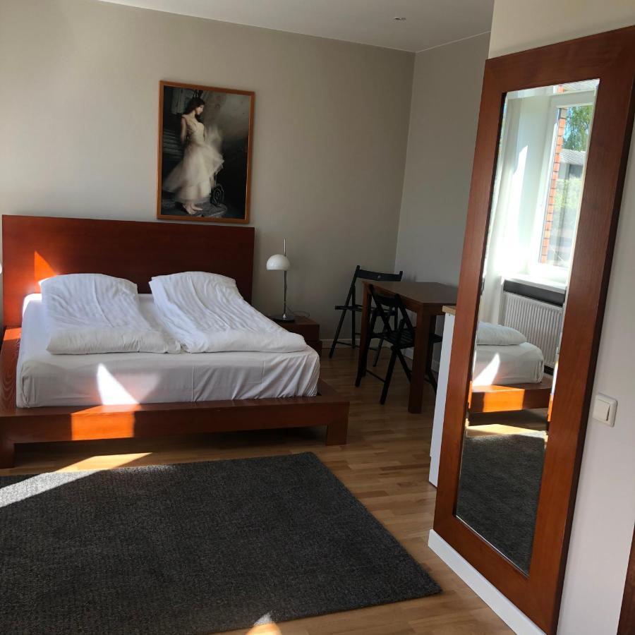 Seven Sisters Apartments With Self Check-In Liepāja Exterior foto